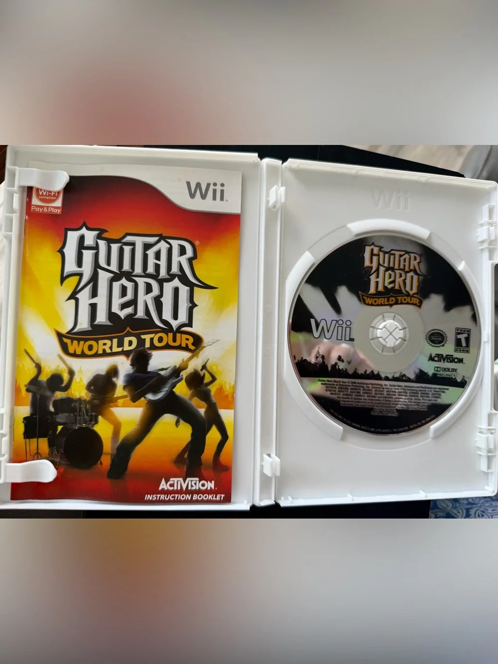 Guitar Hero World Tour - Nintendo Wii - US Version